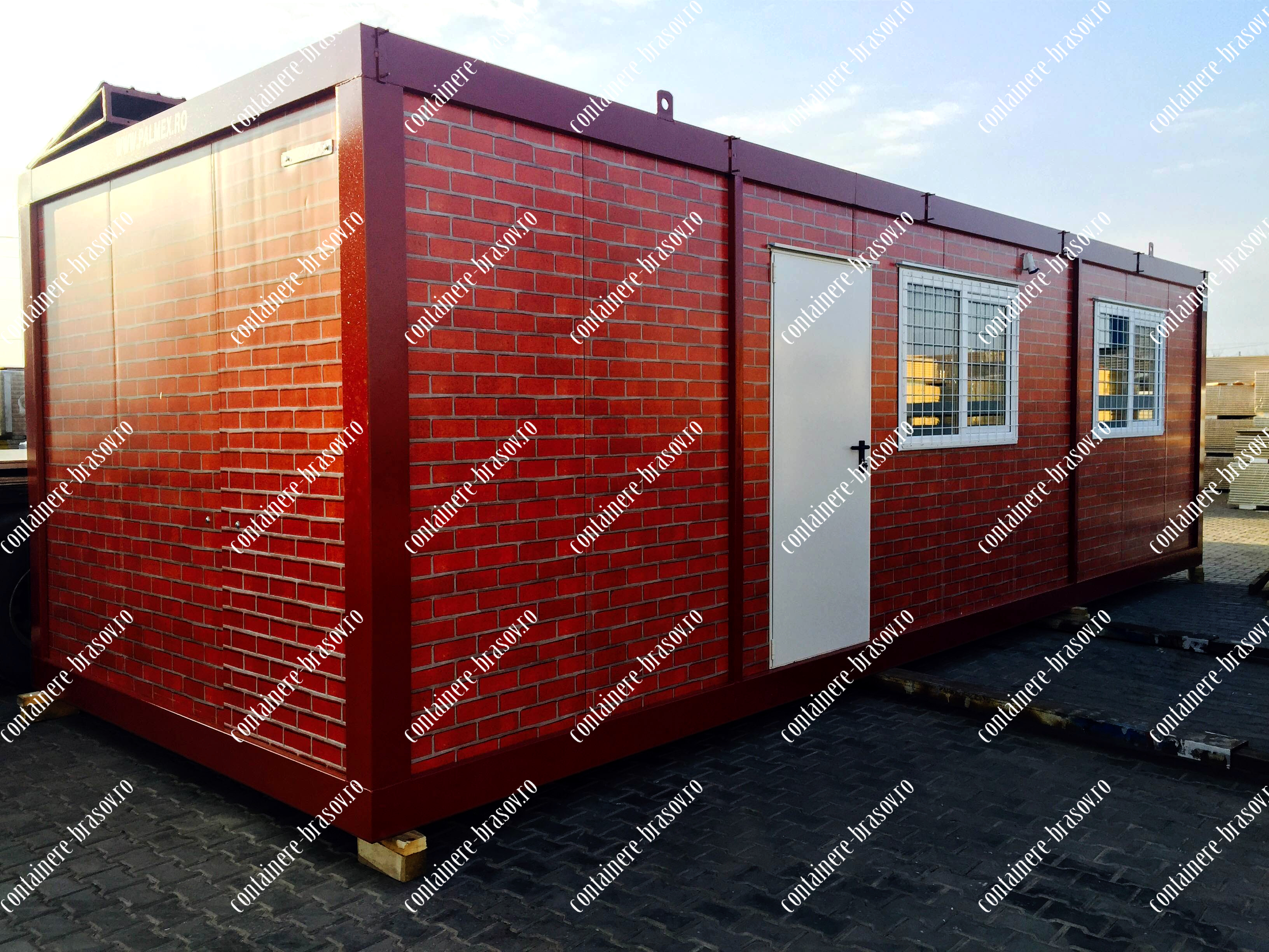 cumpar container Brasov